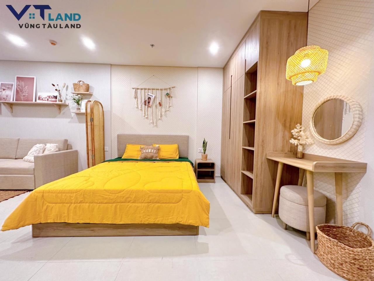 The Song - Vtland Apartment *