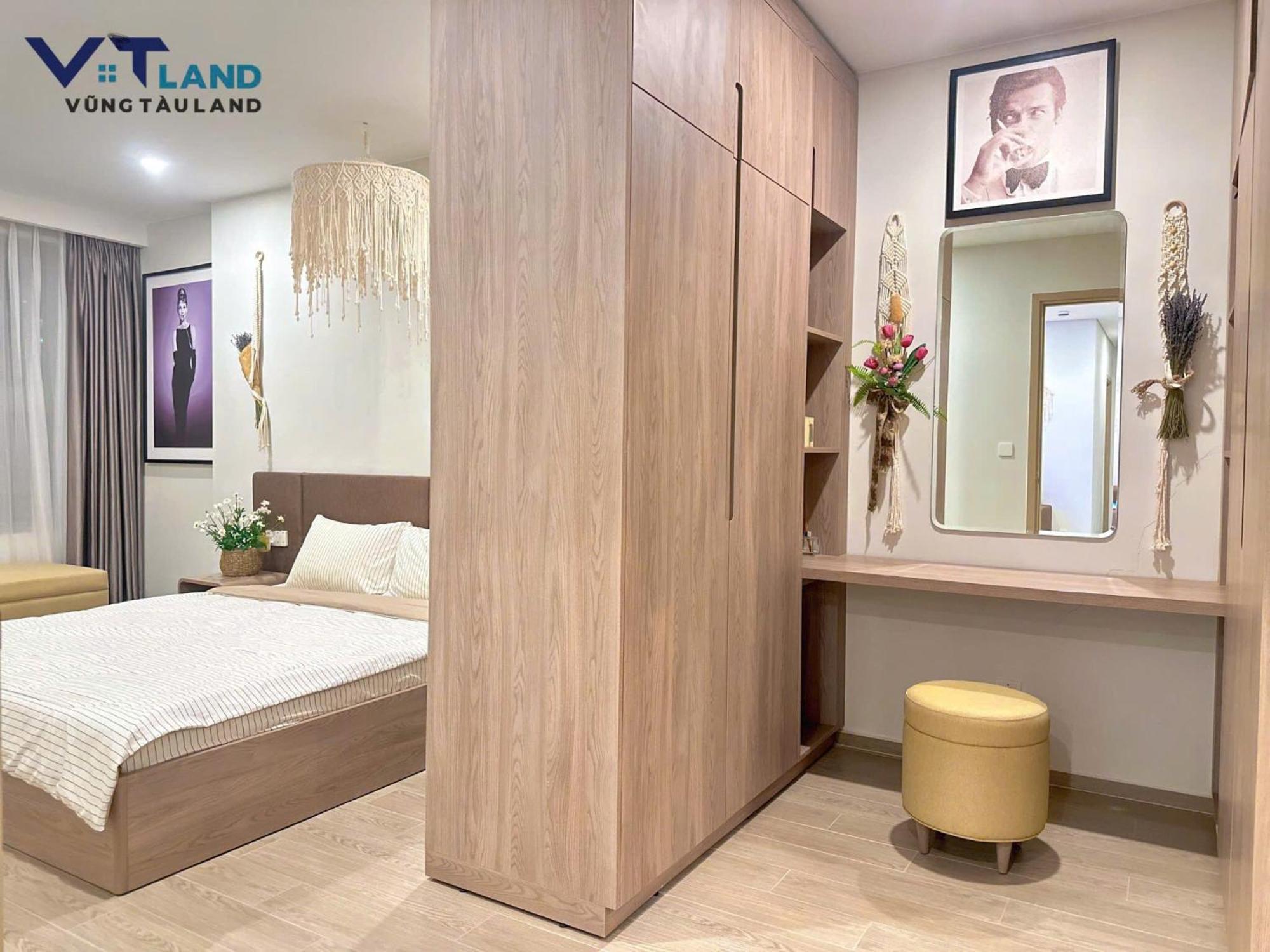 The Song - Vtland * Vung Tau